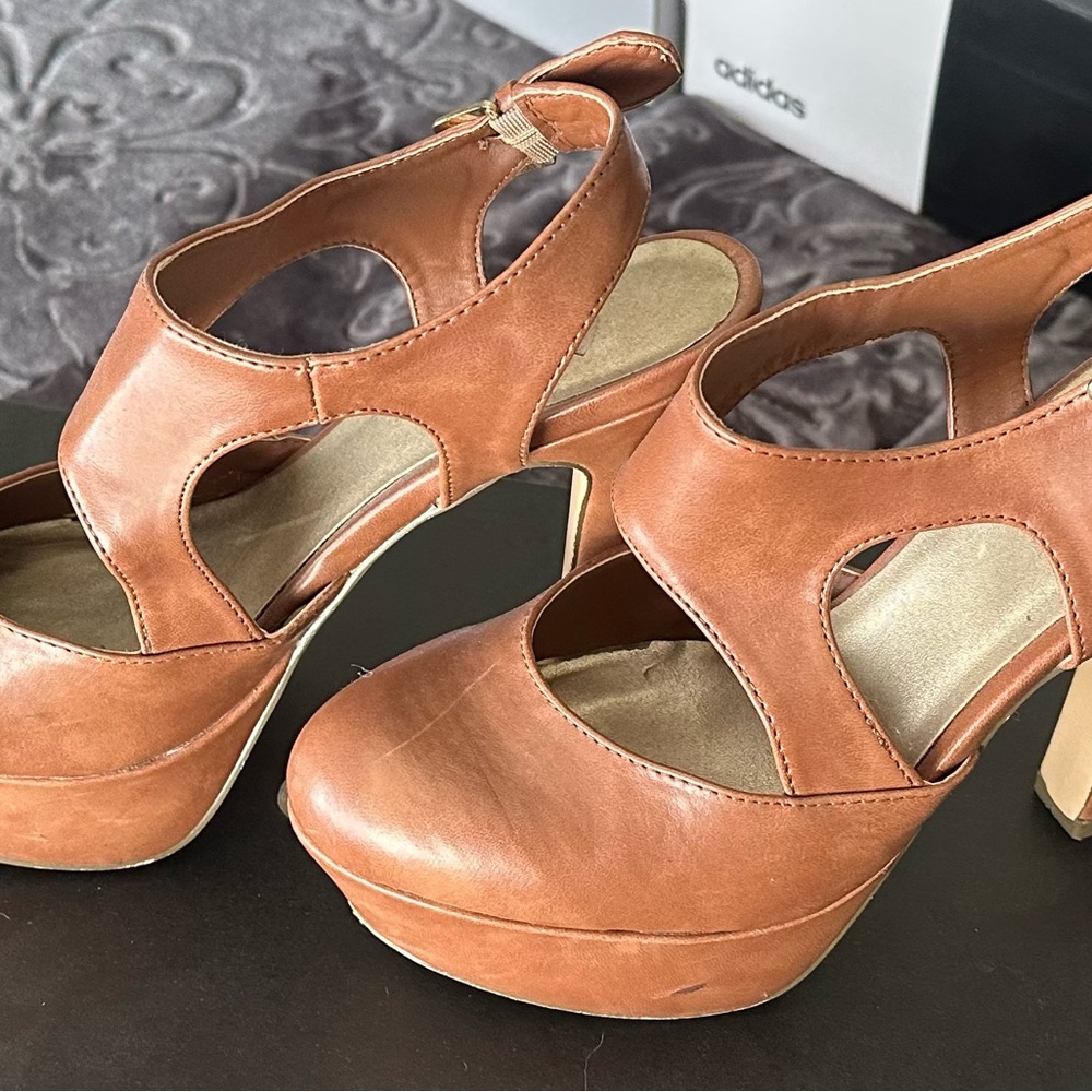 Brown Leather Women's Platform Heels